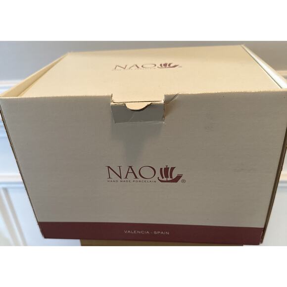 NAO Lladro 1492 “Sing Along” Clown w/ Trumpet & Top Hat Porcelain Spain w/ Box - Picture 6 of 8